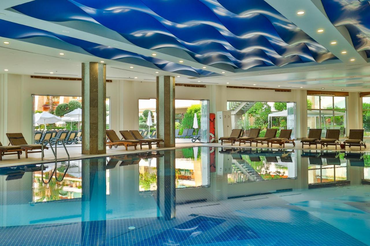 Crystal Waterworld Resort & Spa Belek Exterior foto