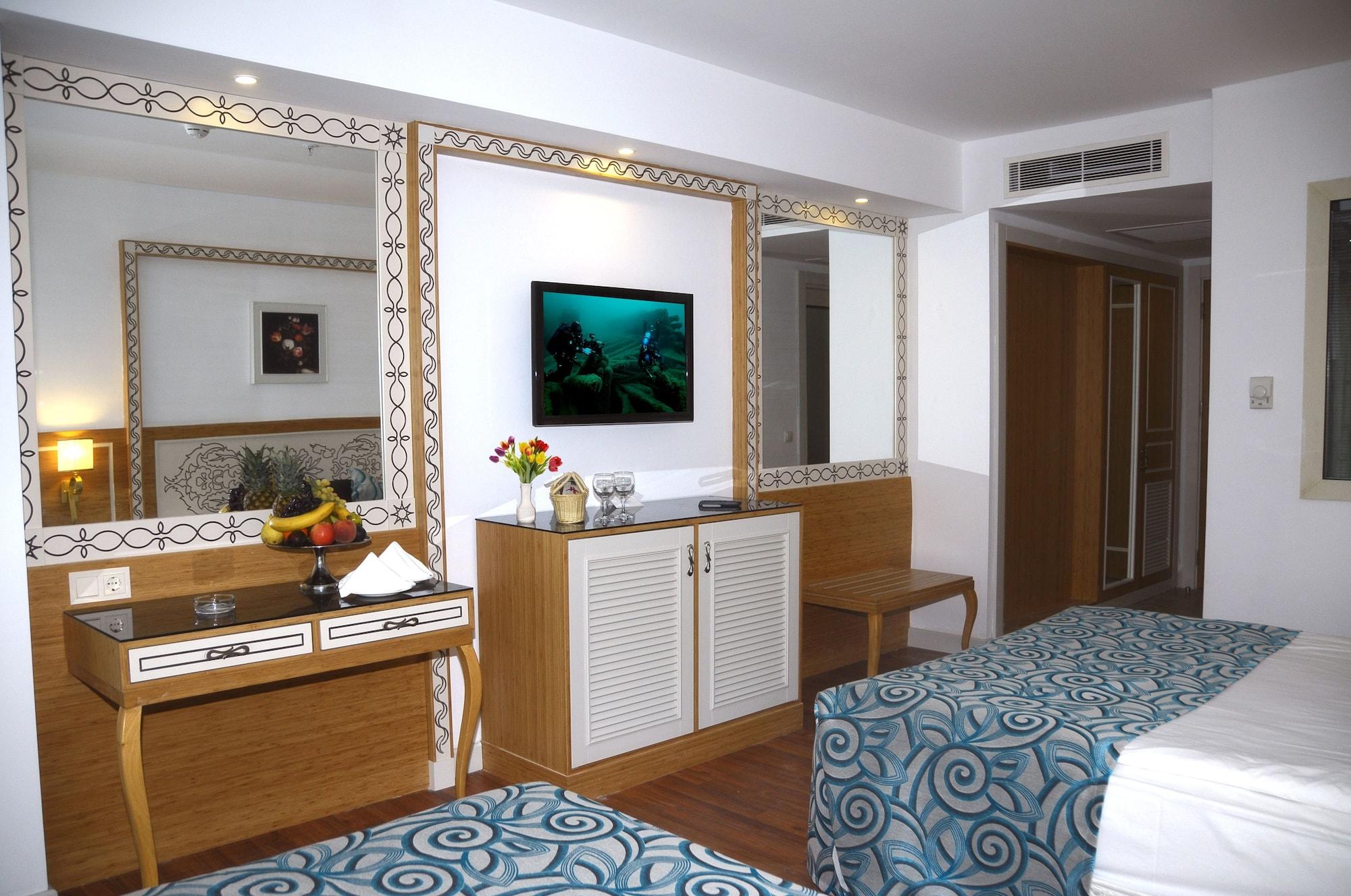 Crystal Waterworld Resort & Spa Belek Exterior foto